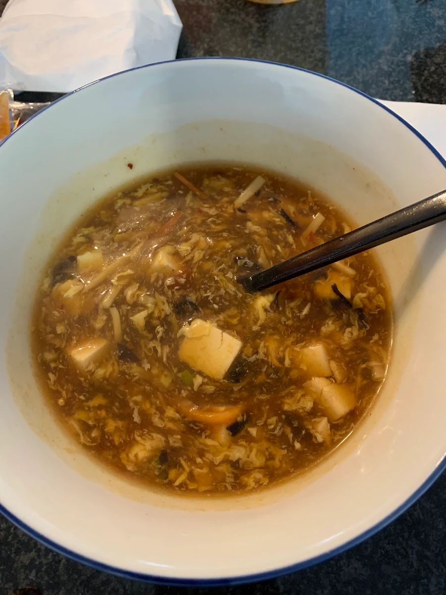 hot and sour soup with chicken 鸡肉酸辣汤